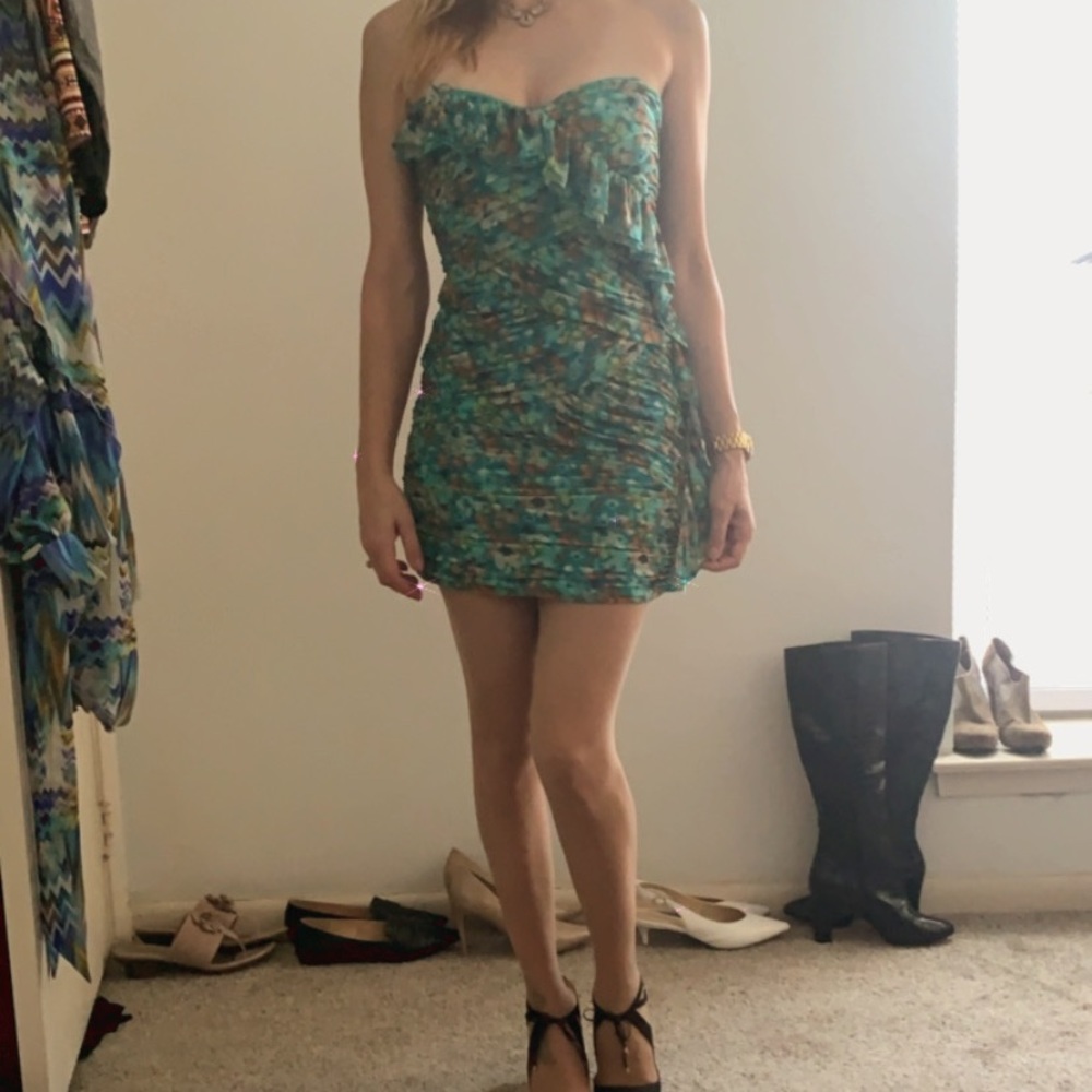 Strapless dress
